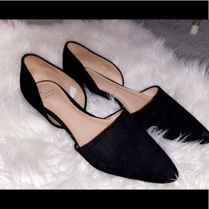 ✨NEW✨ Black pointed toe flats, never worn ❤️